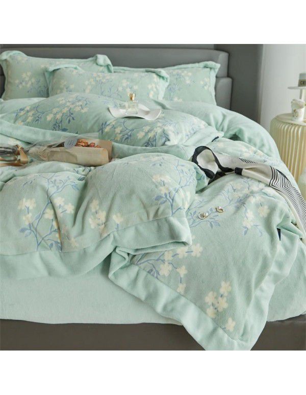 Winter thickened coral fleece milk fleece four piece set double faced Plush quilt cover sheet flannel bedding package mail 