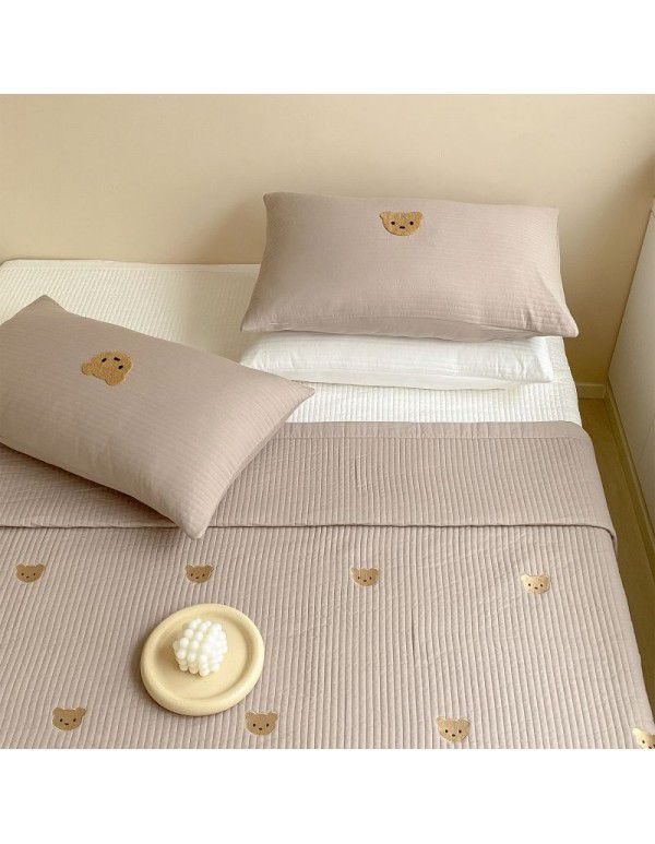 Ins style Korean bear embroidered cotton blanket cover pure cotton bed cover three piece set sandwiched cotton bed sheet four seasons quilted thin quilt 