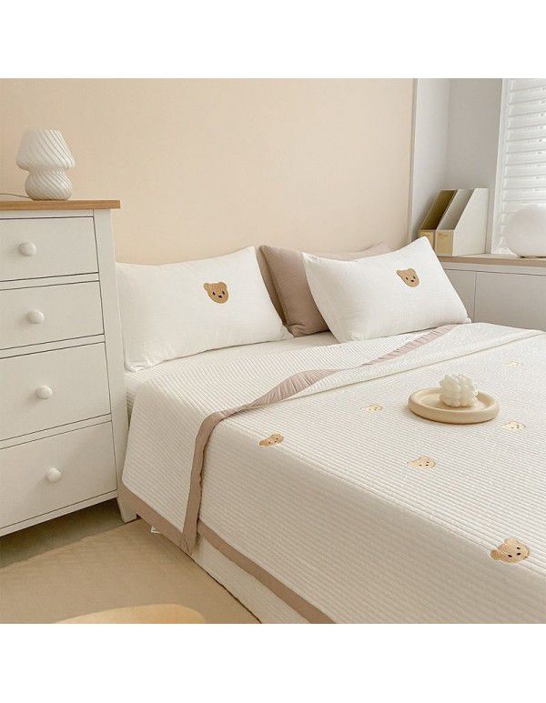 Korean bear embroidery cotton bed cover three piece quilted bed sheet four seasons quilting cover blanket tamins