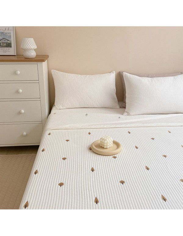Korean bear embroidery cotton bed cover three piece quilted bed sheet four seasons quilting cover blanket tamins