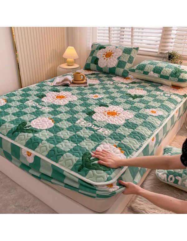 New Milk Down Fitted Sheet One Piece Winter Flange Coral Down Thickened Cotton Fitted Sheet Stuffed Anti slip Protection Mattress