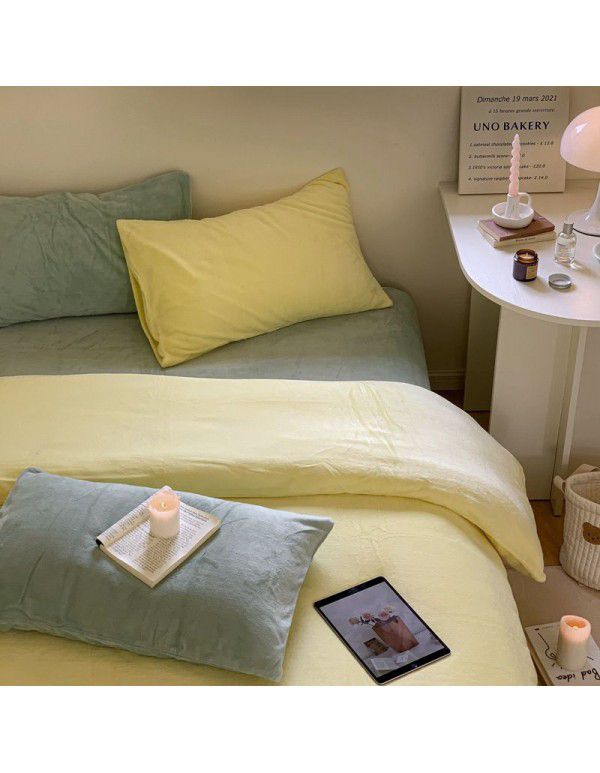 Little Red Book blogger recommends solid color mixed with milk wool four piece thick warm quilt cover coral wool bedspread ins