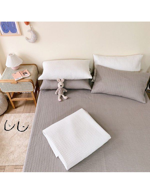 Self use fund! Exported to South Korea Quilted bed sheet with cotton quilt, three piece quilt, dual-use bed cover, air conditioner quilt