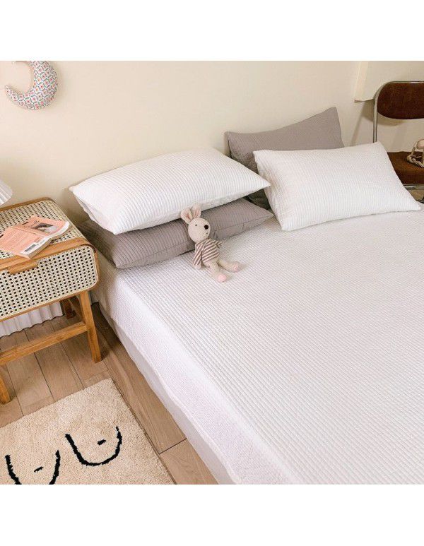 Self use fund! Exported to South Korea Quilted bed sheet with cotton quilt, three piece quilt, dual-use bed cover, air conditioner quilt