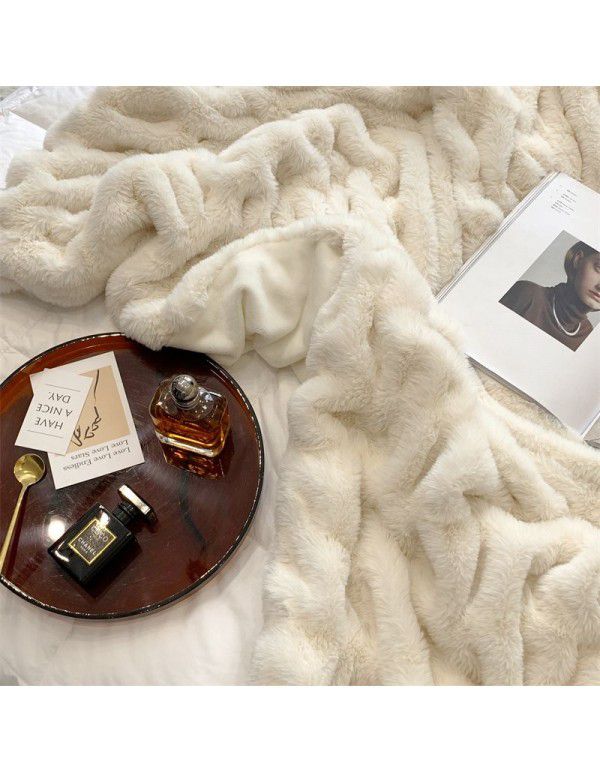 High grade imitation fur blanket comfortable skin friendly bubble rabbit blanket winter sofa blanket leisure blanket light luxury bed tail blanket