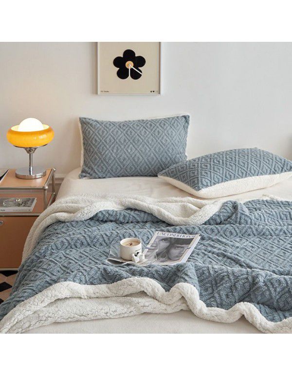 Winter lamb coral wool blanket double layer thickened single student dormitory nap flannel blanket quilt wholesale