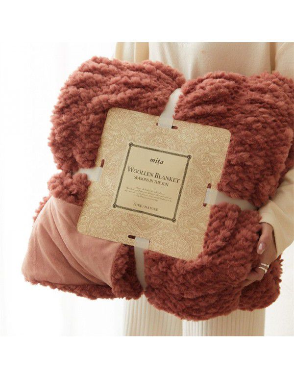 High grade imitation fur blanket comfortable skin friendly bubble rabbit blanket winter sofa blanket leisure blanket light luxury bed tail blanket