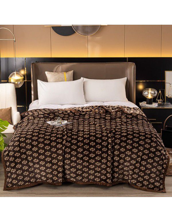 Double layer thickened warm cloud blanket European blanket AB Farai velvet ferret velvet crystal velvet air conditioning blanket wholesale