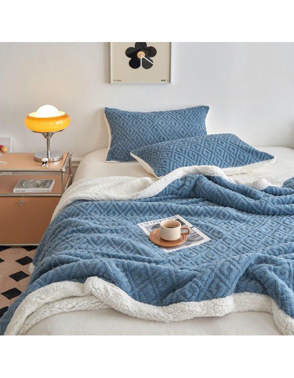 Winter lamb coral wool blanket double layer thickened single student dormitory nap flannel blanket quilt wholesale