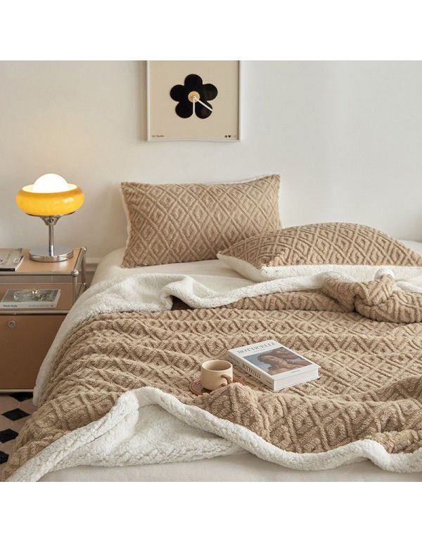 Winter lamb coral wool blanket double layer thickened single student dormitory nap flannel blanket quilt wholesale