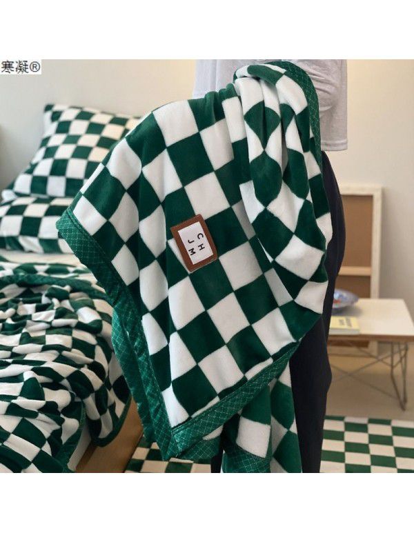Noon nap blanket ins retro checkerboard milk wool blanket warm in winter thickened leisure sofa blanket