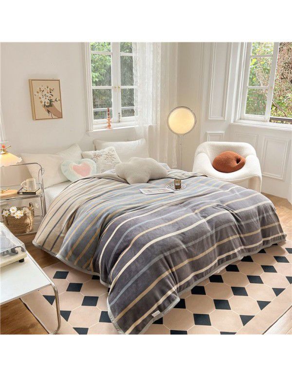 Gift Blanket Milk Blanket Coral Blanket Flannel Blanket Marten Blanket Thick Casual Blanket Bed Blanket Lamb Blanket