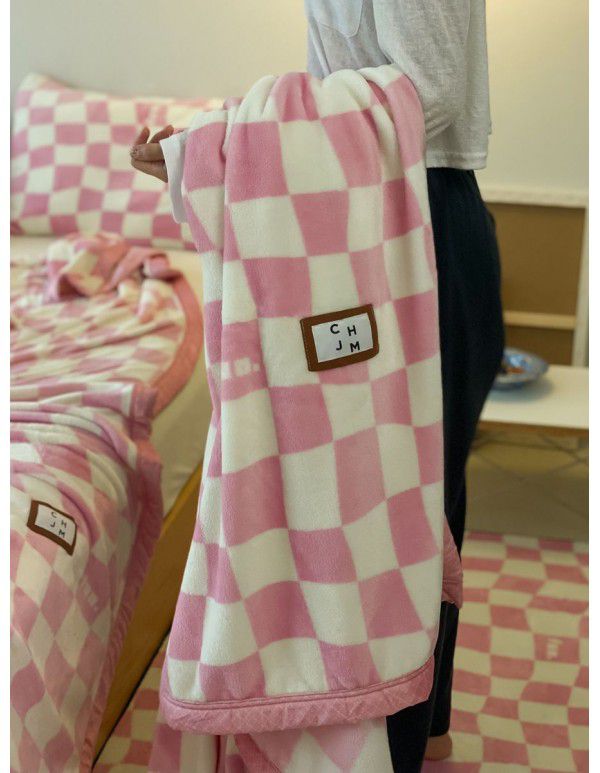 Noon nap blanket ins retro checkerboard milk wool blanket warm in winter thickened leisure sofa blanket