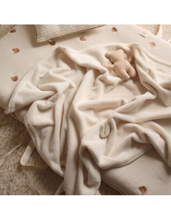 Korean ins autumn and winter cartoon bear head embroidery coral wool blanket cotton baby nap half wool blanket sofa blanket