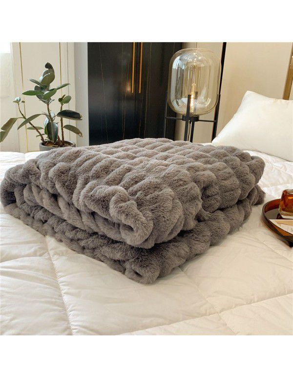 High grade imitation fur blanket comfortable skin friendly bubble rabbit blanket winter sofa blanket leisure blanket light luxury bed tail blanket 