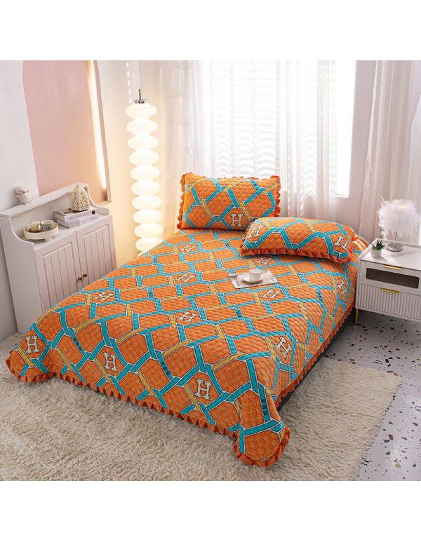 Factory direct sales thickened bed cover autumn and winter milk velvet cotton cover blanket three piece set crystal velvet single bed cover blanket wholesale