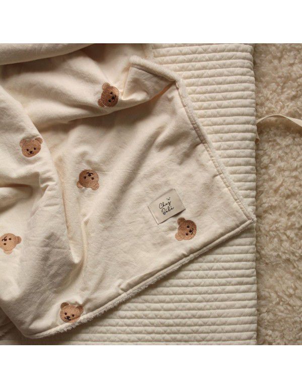 Korean ins autumn and winter cartoon bear head embroidery coral wool blanket cotton baby nap half wool blanket sofa blanket