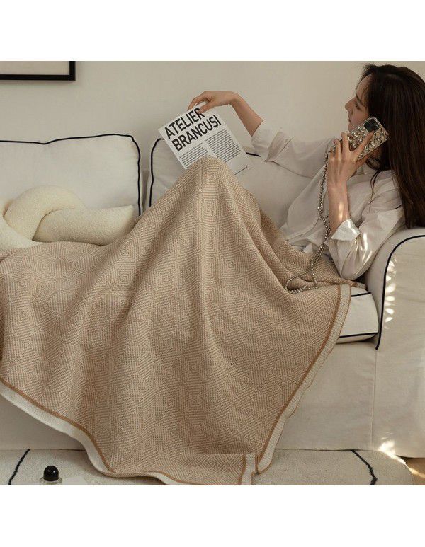 Knitted blankets, air conditioning blankets, towels, quilts, summer dormitories, children's siesta, office, siesta, blankets, sofas, blankets