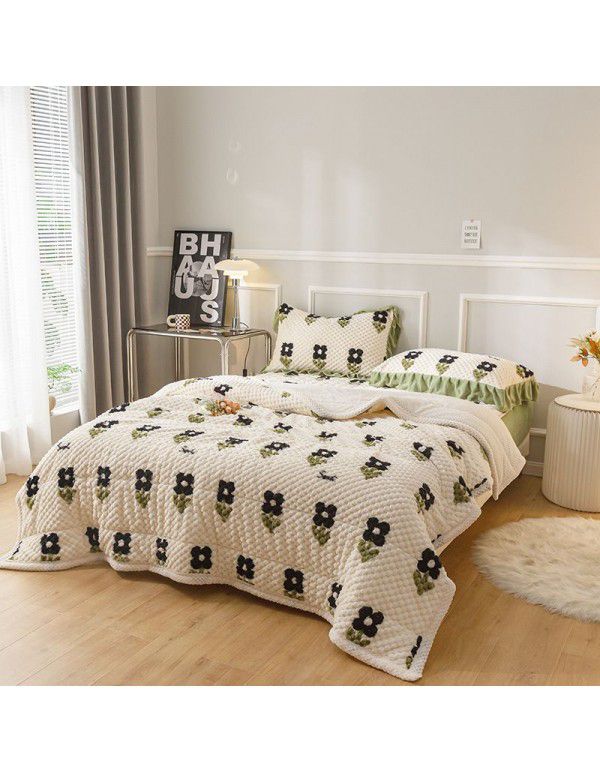  New anti-static jacquard small fresh blanket three layers warm thickened blanket soft blanket gift wholesale